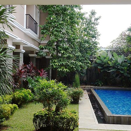 Saffron Suites Syariah Jacarta Exterior foto